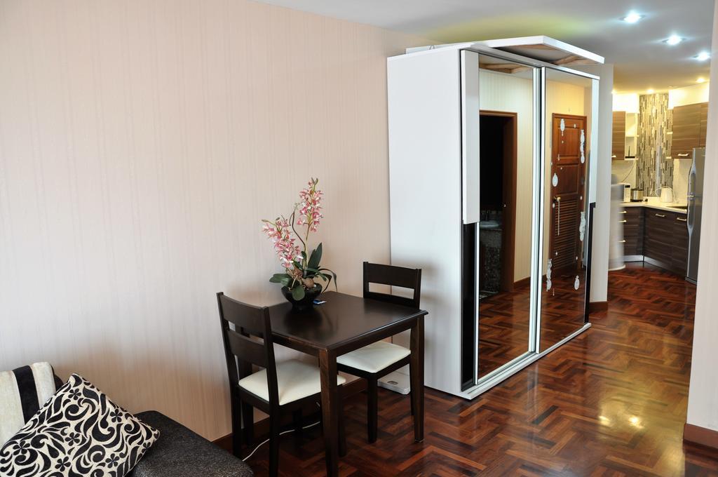 Sky Beach Apartment Pattaya Exterior foto