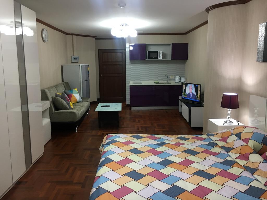 Sky Beach Apartment Pattaya Exterior foto