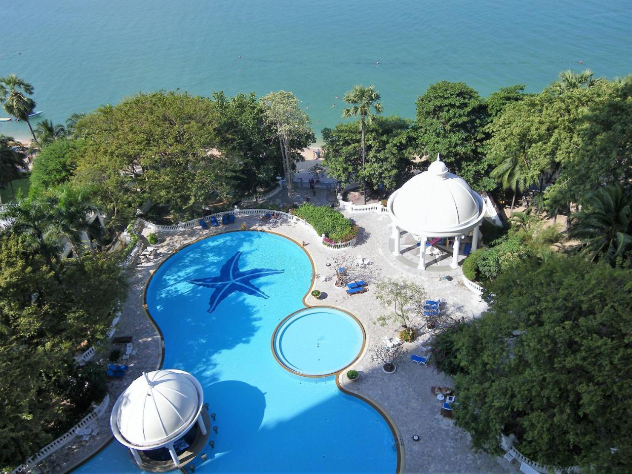 Sky Beach Apartment Pattaya Exterior foto
